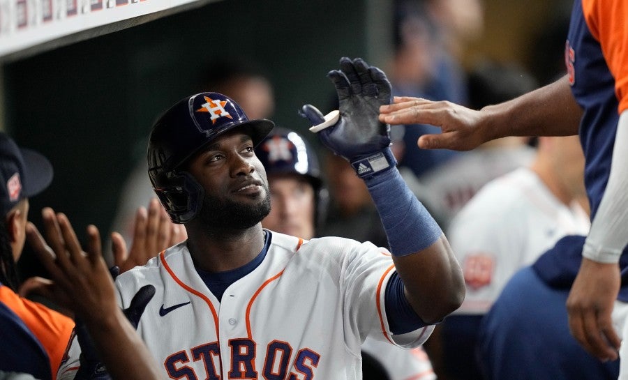 Astros 3-2 Twins (Serie 3-1): Astros recurre a su Urquidios mexicano para  eliminar a Twins: José Urquidy logra cuarto triunfo en playoff