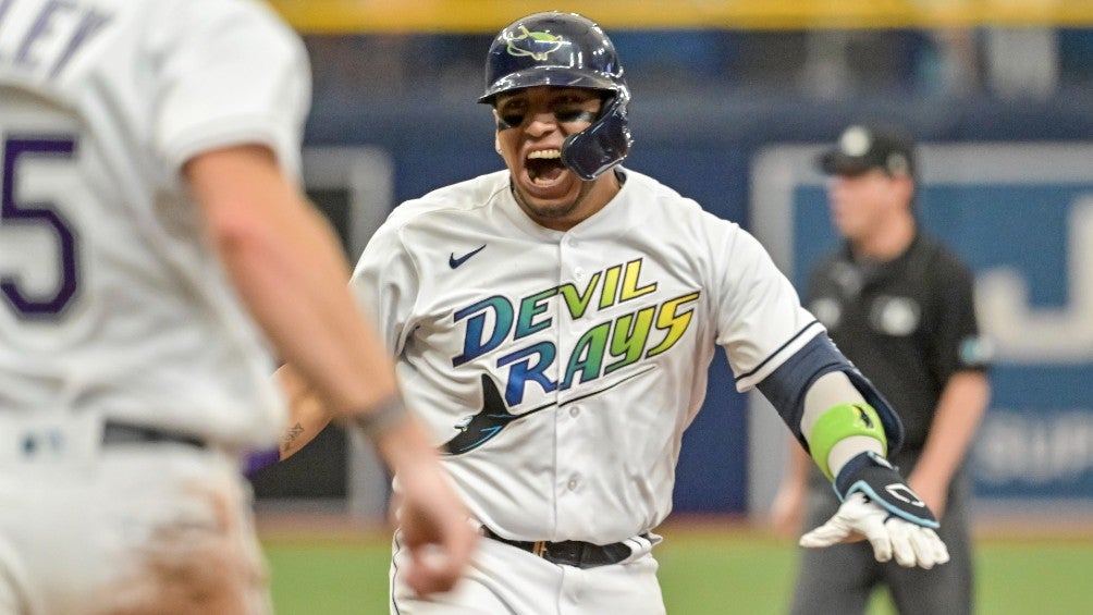 Isaac Paredes: Conectó cuadrangular y hit del triunfo de los Rays ante Pirates