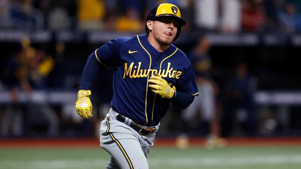 Luis Urías: Cuadrangular del mexicano en triunfo de Brewers sobre Rays