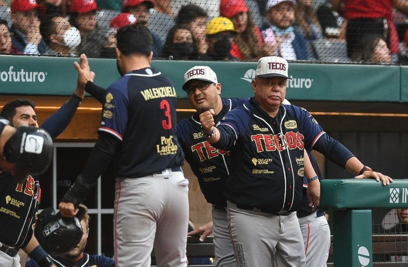 Jugadores de Tecolotes de los Dos Laredos