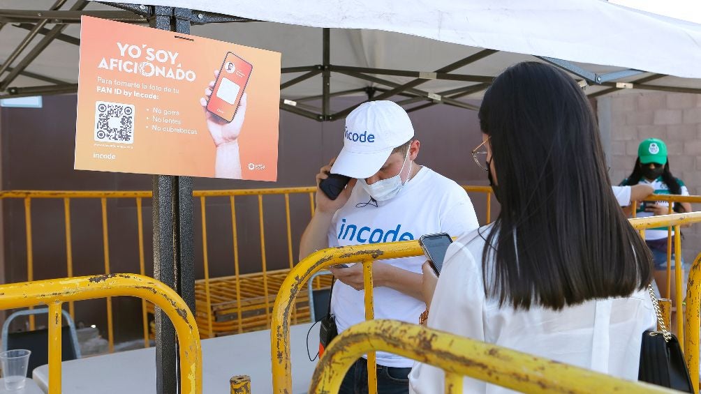 Este programa busca vigilar y erradicar la violencia en los estadios