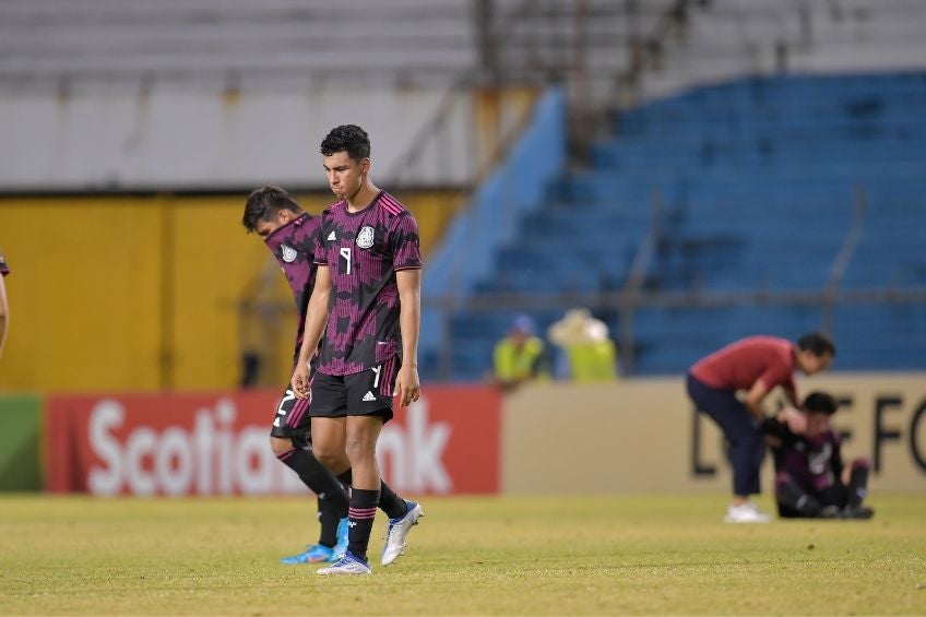 Jugadores del Tri Sub 20 tras la eliminación