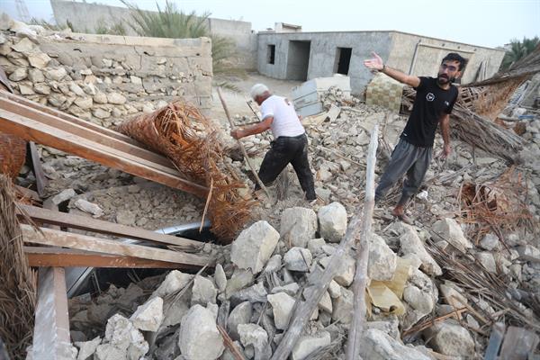 Irán: Sismo deja cinco muertos y cerca de 44 heridos en el sur del país