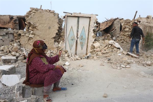 Irán: Sismo deja cinco muertos y cerca de 44 heridos en el sur del país