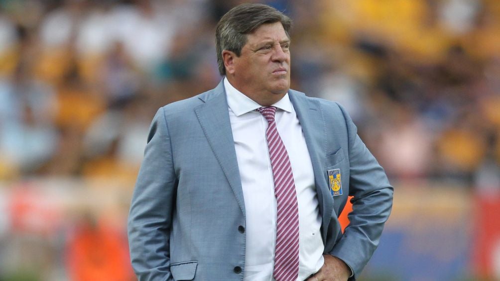 Miguel Herrera, entrenador de los Tigres