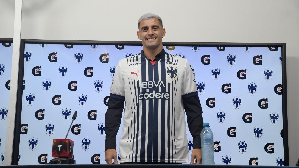 Germán Berterame en su presentación con Monterrey