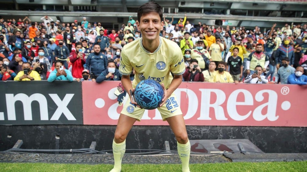 Jürgen Damm en su presentación con América