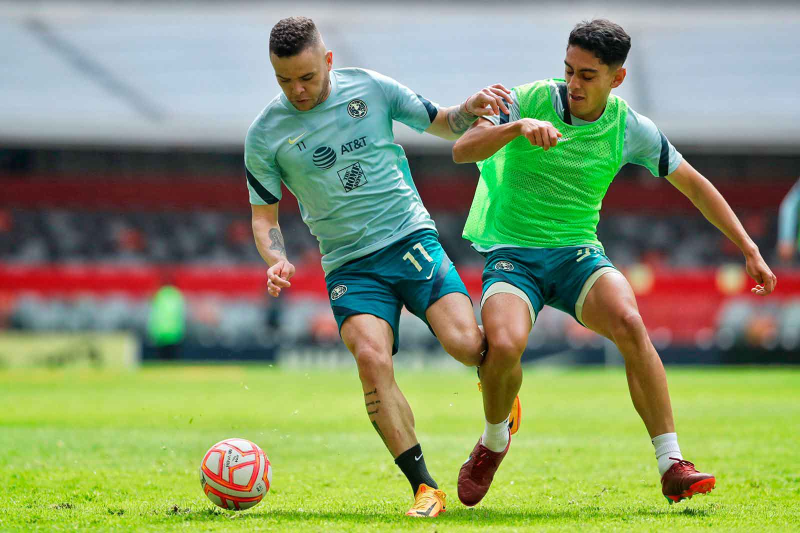 Práctica del América en el Estadio Azteca 