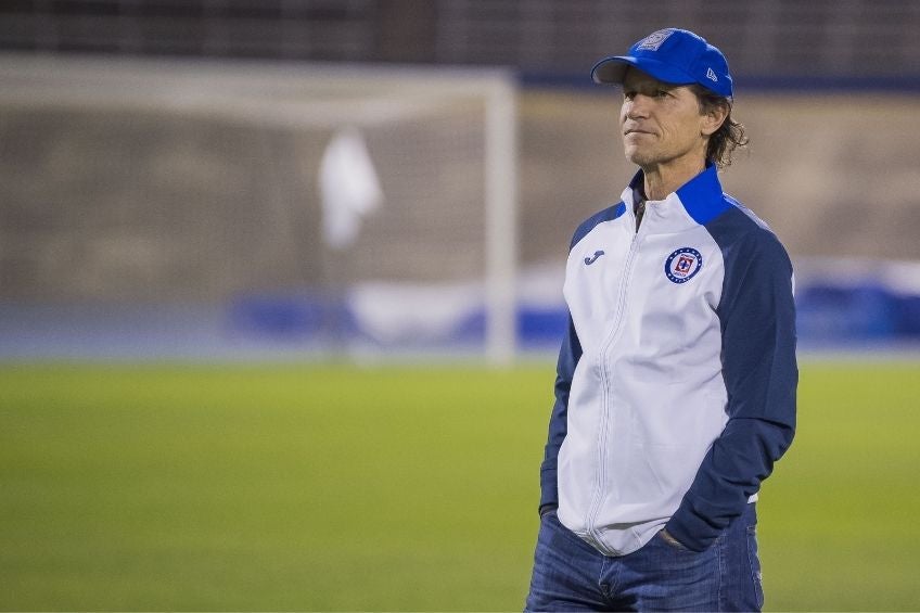 Jaime Ordiales tras un partido de Cruz Azul