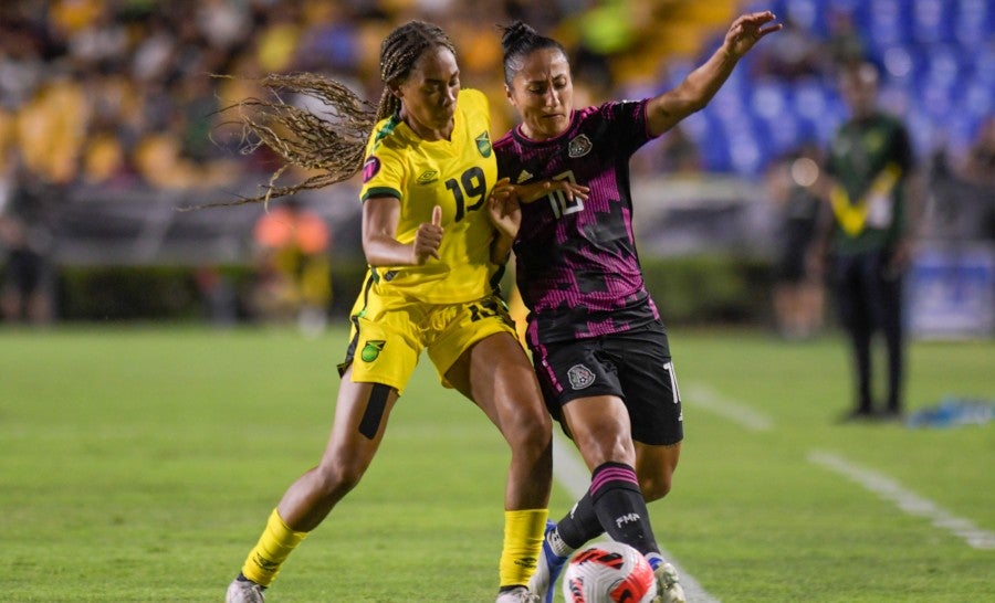 Partido del Premundial Femenil entre México y Jamaica