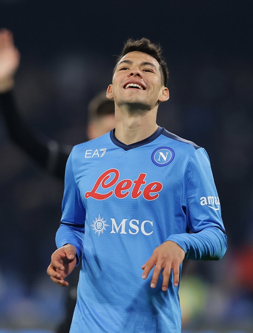 Chucky Lozano en un partido de Napoli