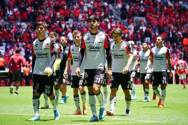 Jugadores de Atlas reaccionan tras caer ante Toluca