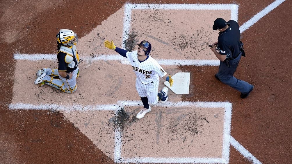 Luis Urías: Décimo cuadrangular del mexicano en derrota de Brewers