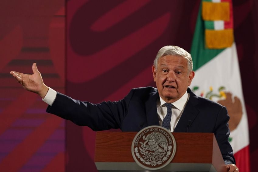 AMLO durante la mañanera