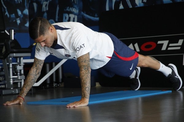 Icardi durante entrenamiento del PSG