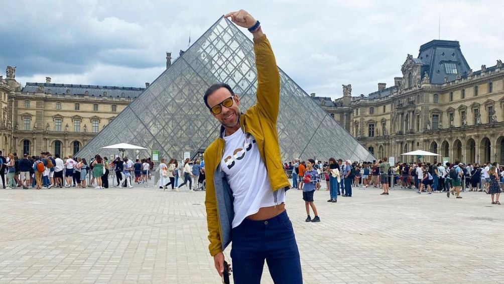 Zague anduvo de visita por París