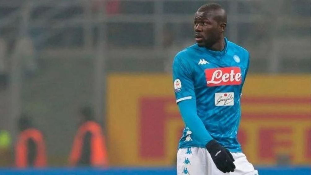 Koulibaly llegaría por 40 millones de euros