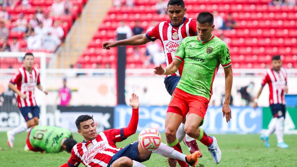 Mauro Lainez jugando con FC Juárez