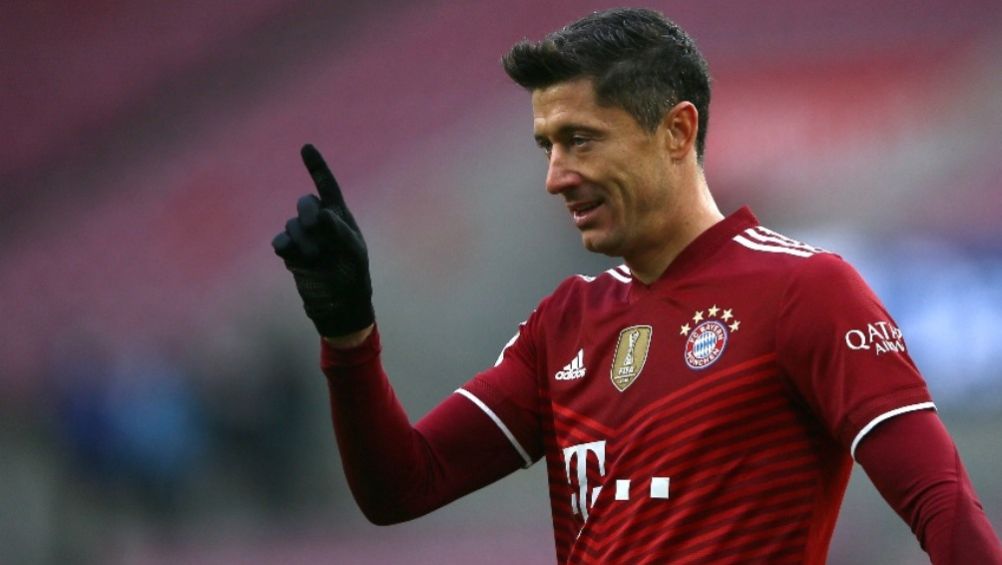 Robert Lewandowski celebrando un gol