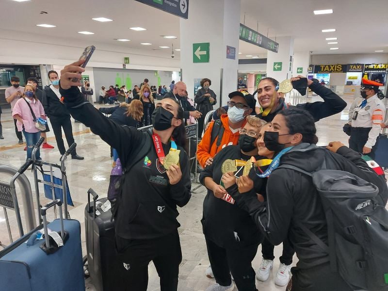 Recibimiento de la Selección Mexicana de Flag Football