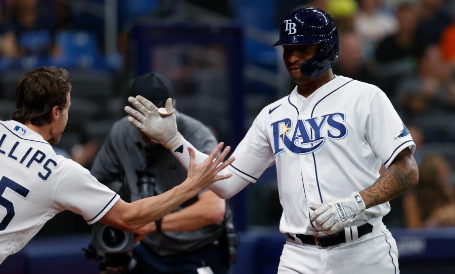 Christian Bethancourt celebra ante Orioles