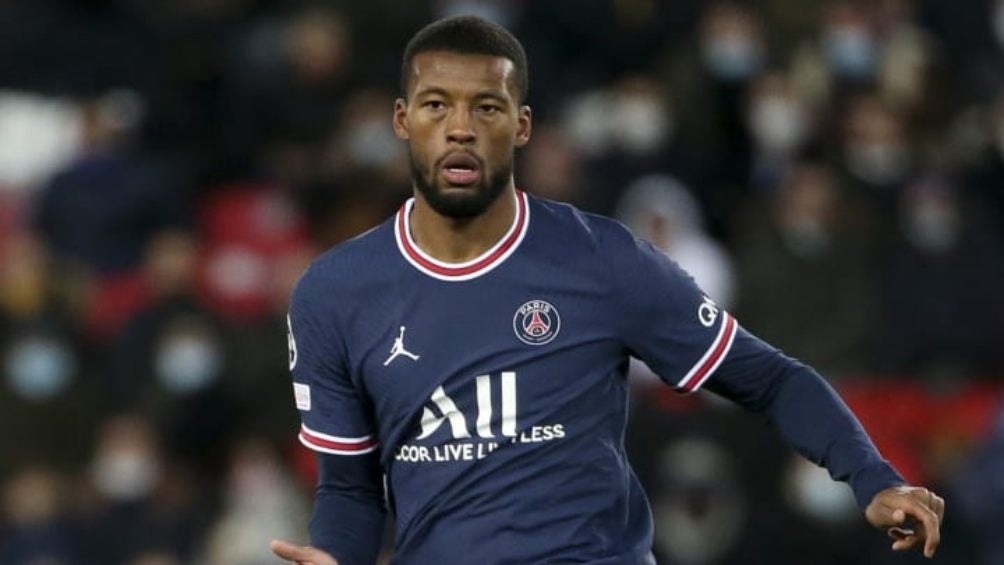 Georginio Wijnaldum en acción con PSG