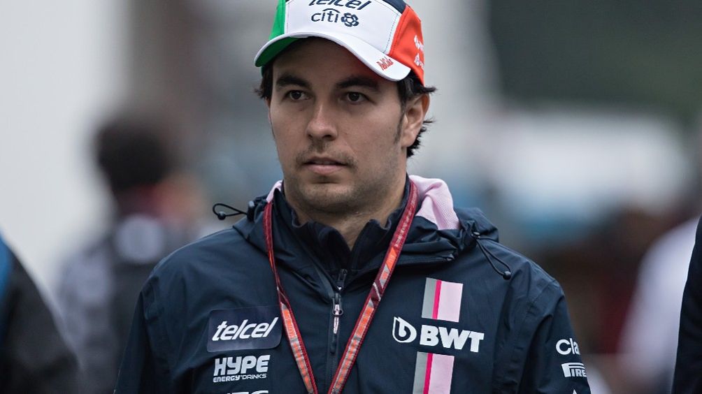 Checo Pérez finalizó la segunda práctica en el puesto 9