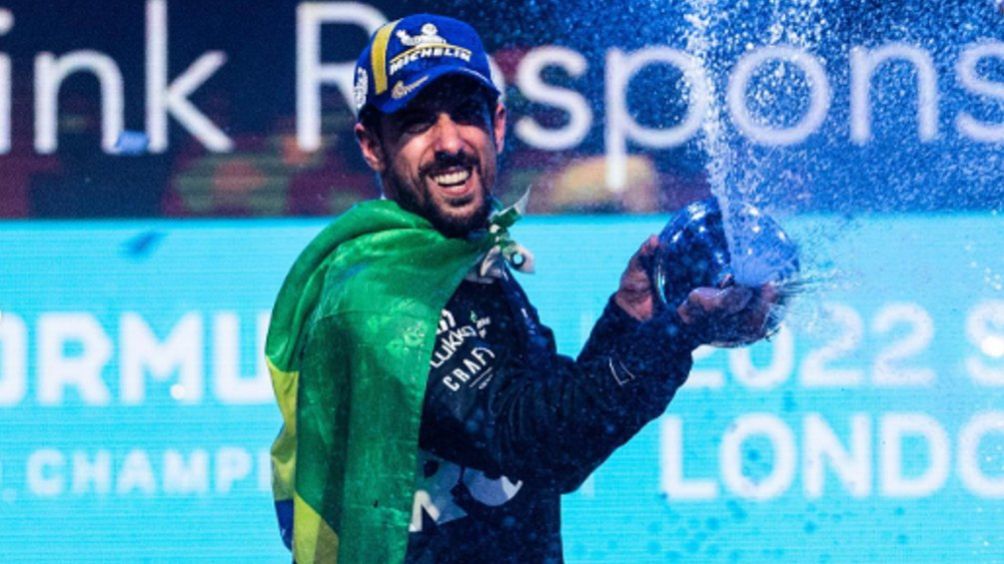 Lucas di Grassi durante su celebración 