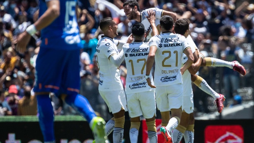 Pumas celebra ante Rayados en la Jornada 6 del AP22