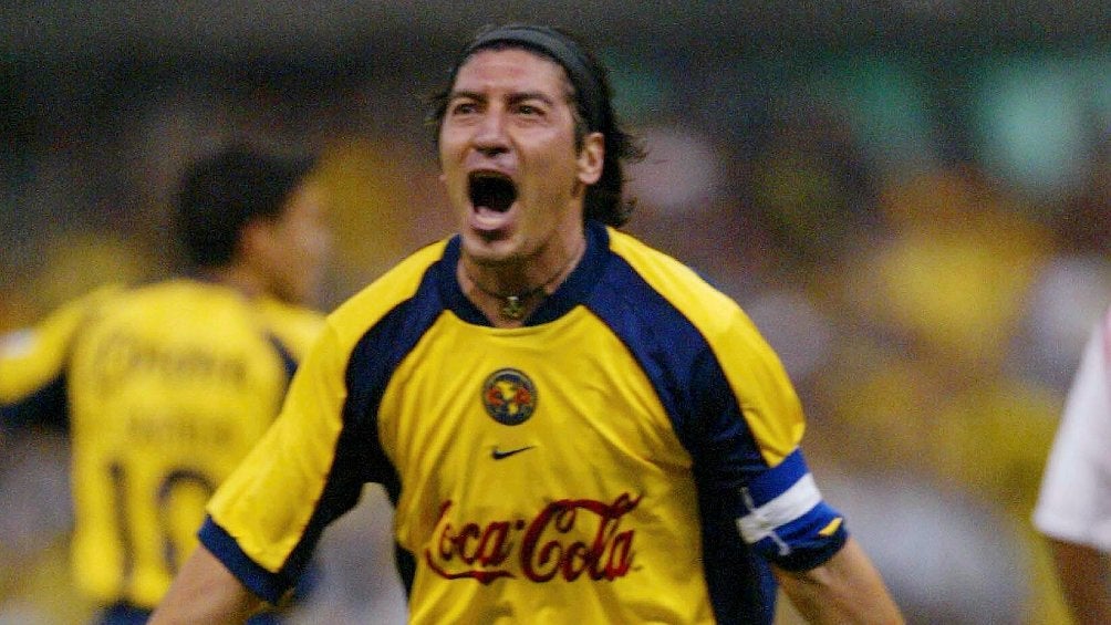 Iván Zamorano rechazó a Boca Juniors por firmar con América 