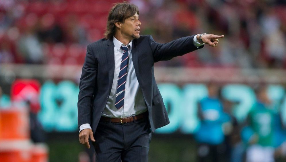 Matías Almeyda como técnico de Chivas