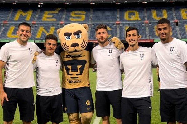 Pumas en el Spotify Camp Nou