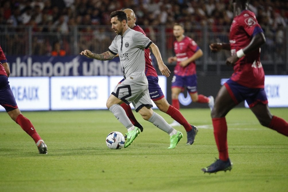 Lionel Messi en la goleada de 5-0 del PSG