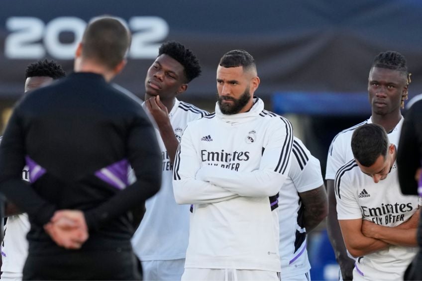 Karim Benzema entrenando con el Real Madrid