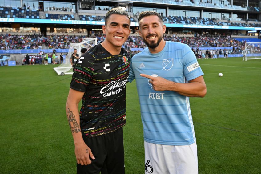 Héctor Herrera y Luis Reyes durante el Skill Challenge