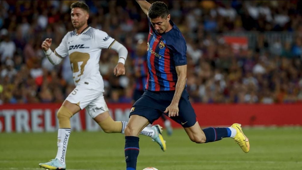 Lewandowski en el Gamper ante los Pumas