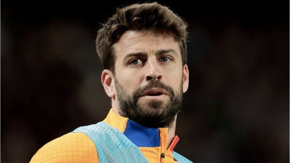 Piqué en el calentamiento con el Barcelona