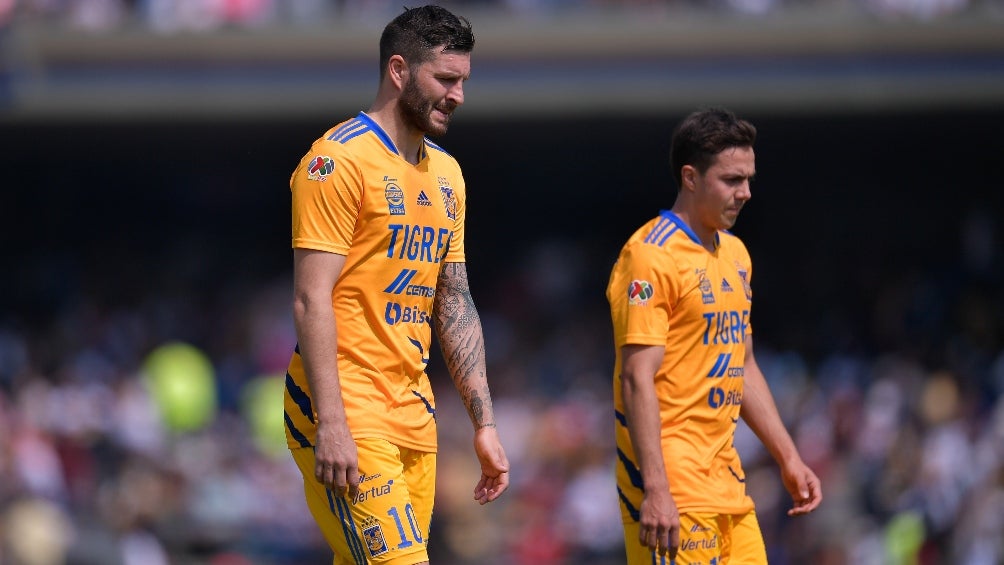 Gignac y Córdova en un partido de Tigres