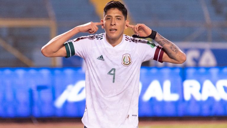 Edson Álvarez con el Tri