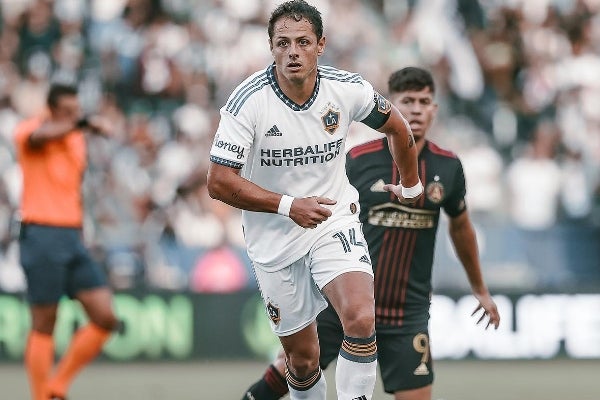 Chicharito fue reconocido por sus logros