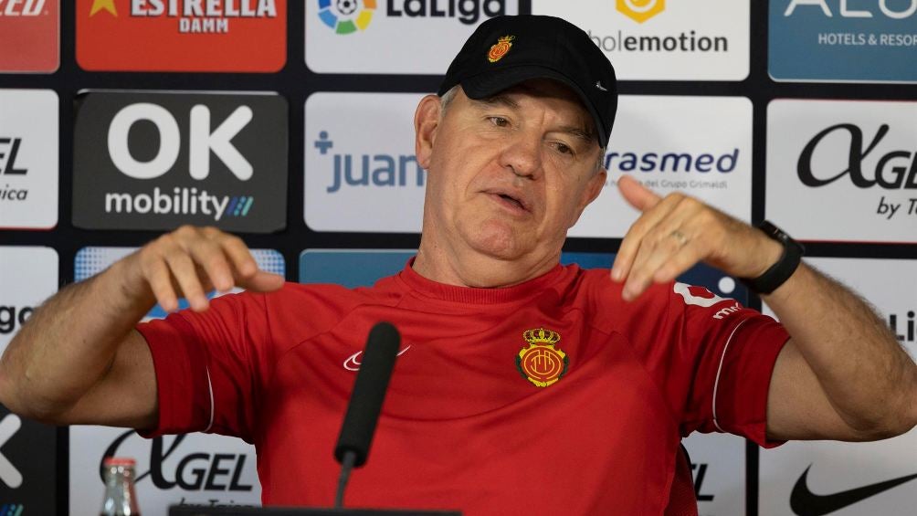 Javier Aguirre , entrenador del Mallorca de España