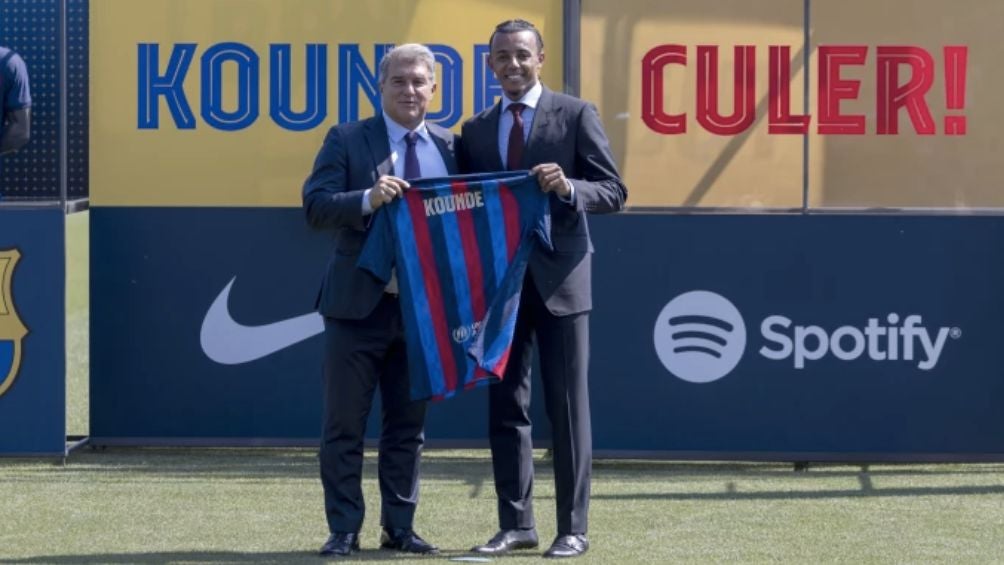 Koundé en su presentación