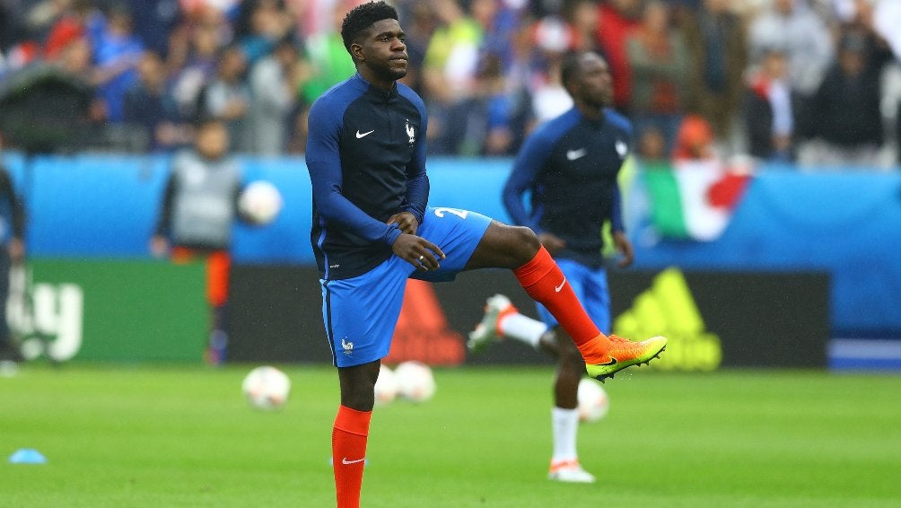 Samuel Umtiti con Francia