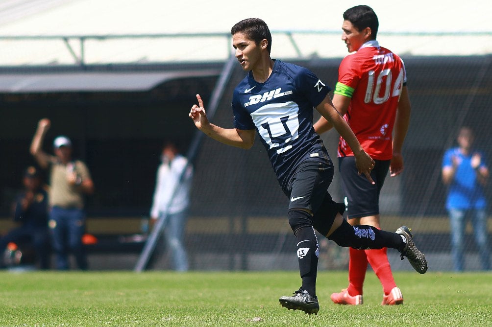 Manuel Ponce como jugador de Pumas