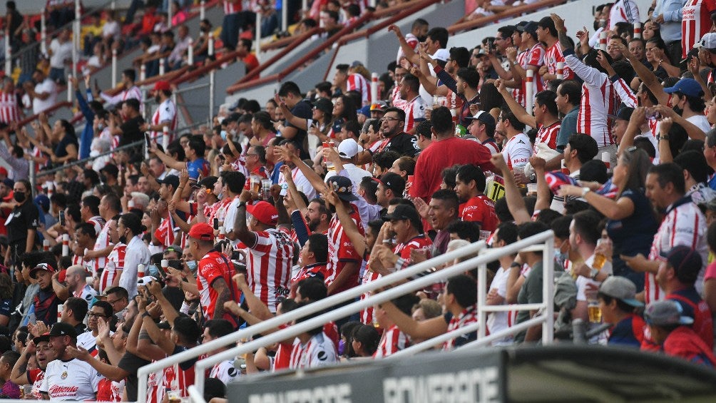 Afición de Chivas en un partido 