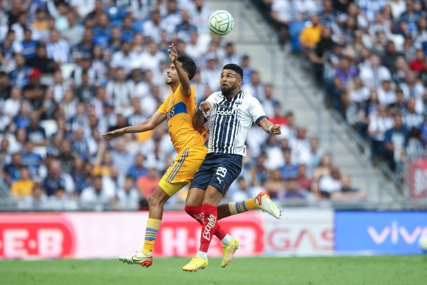 Diego Reyes en el Clásico Regio 