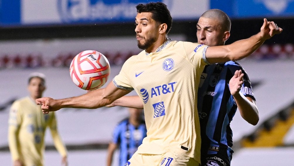 Acción en el Querétaro vs América  