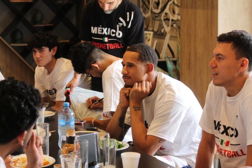 Juan Toscano en la concentración de la Selección Mexicana