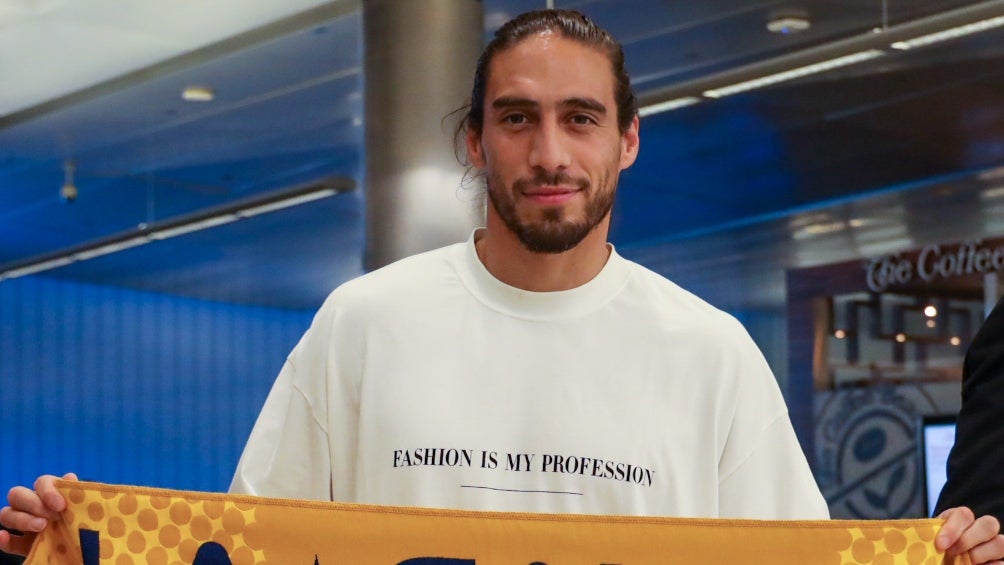 Martín Cáceres en su llegada a LA Galaxy