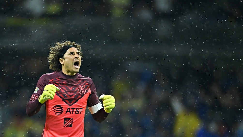 Guillermo Ochoa está en camino a ser el mejor portero en la historia del América 